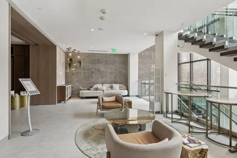 $1,450,000 | 201 South 11th Street, Unit 2500, Minneapolis, MN 55403