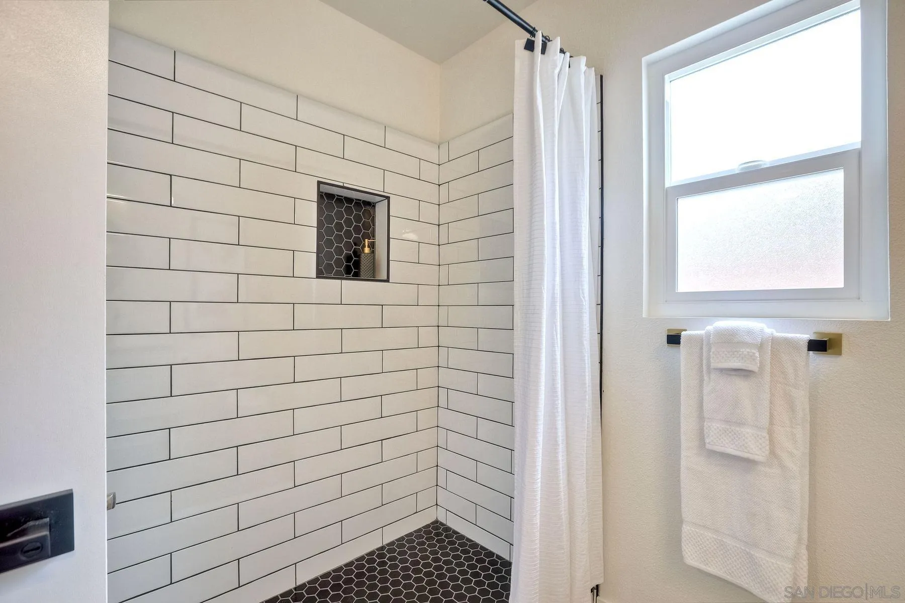 3577 Winslow Road Oceanside, CA 92056 - Photo 24 of 42 a bathroom with a shower