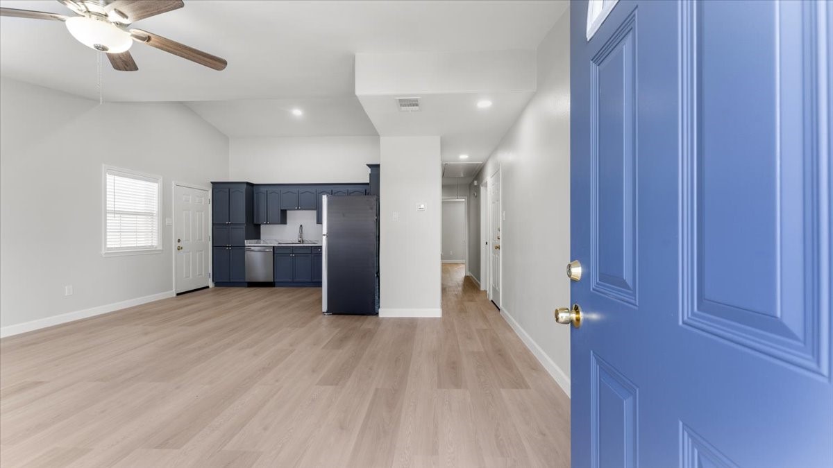 3123 Patience Avenue Houston, TX 77014 - Photo 2 of 22