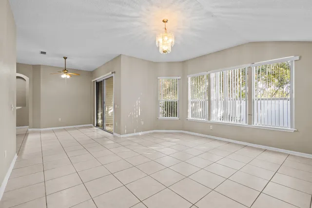 $359,000 | 425 South Hidden Tree Drive, St. Augustine, FL 32086