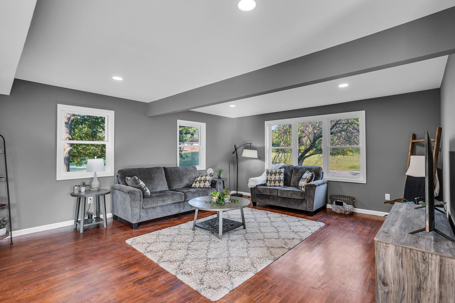 5311 Seymour Road Jackson, MI 49201 - Photo 22 of 56 0N0A2801