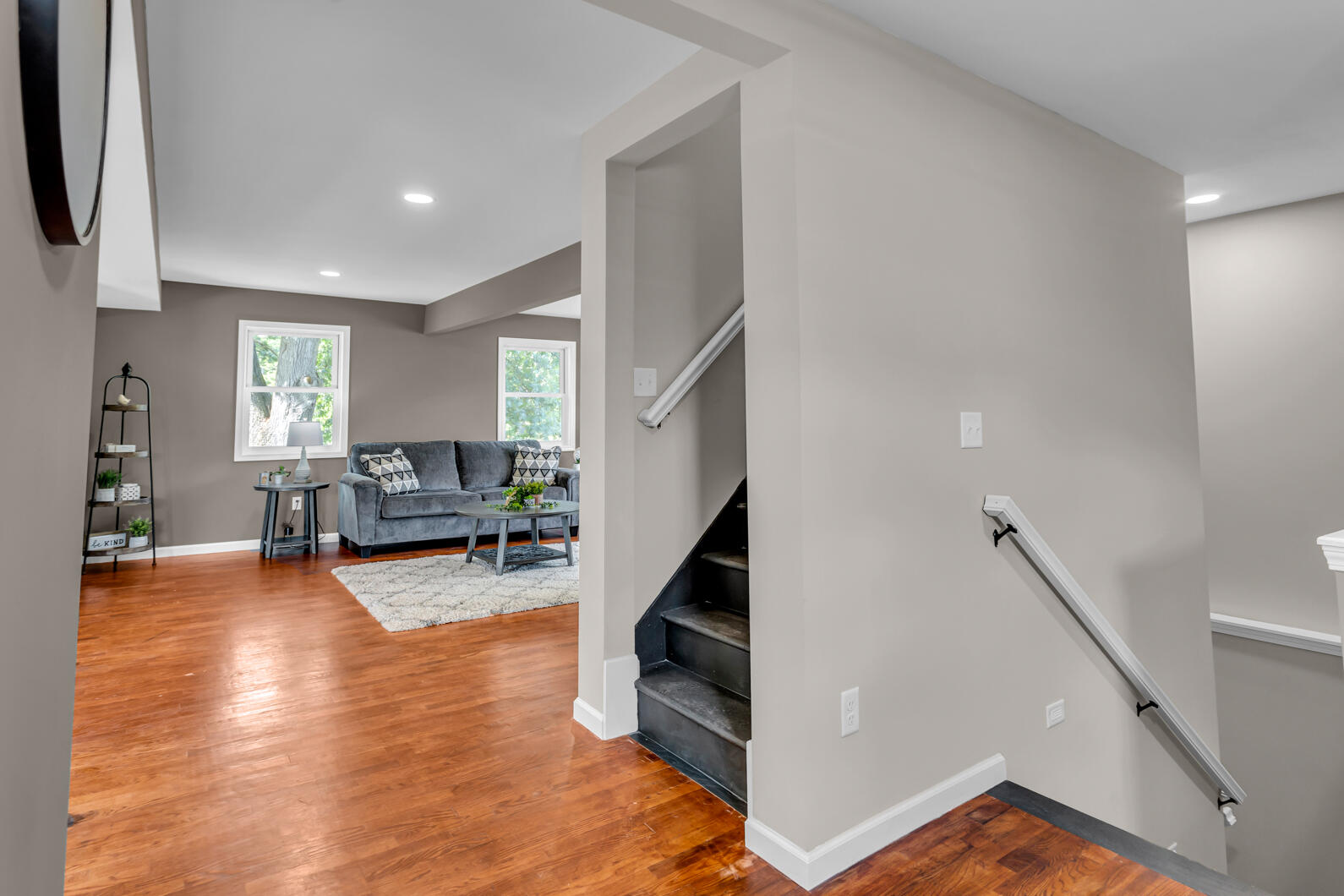 5311 Seymour Road Jackson, MI 49201 - Photo 9 of 56 0N0A3040
