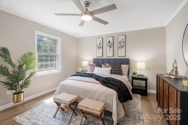 $325,000 | 1409 Kensington Road, Unit B8, Hendersonville, NC 28791