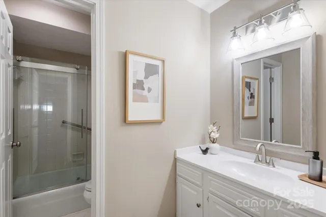 $325,000 | 1409 Kensington Road, Unit B8, Hendersonville, NC 28791