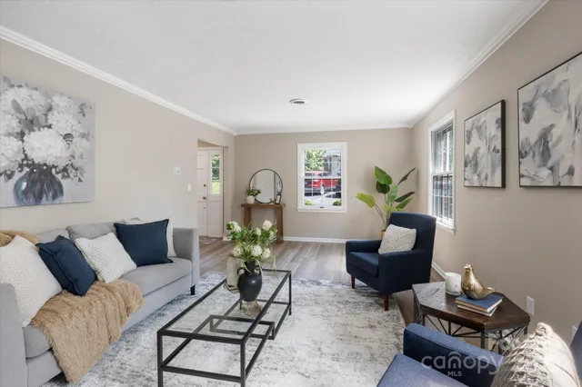 $325,000 | 1409 Kensington Road, Unit B8, Hendersonville, NC 28791