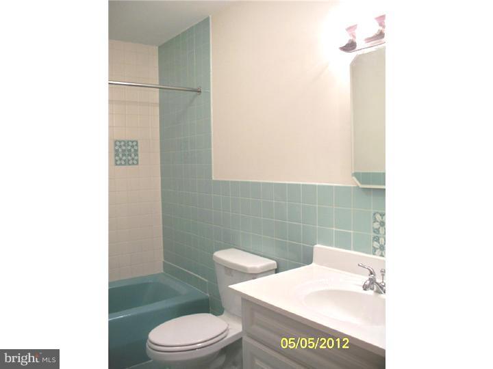 20 Chestnut Road Southampton, PA 18966 - Photo 17 of 18 Bathroom