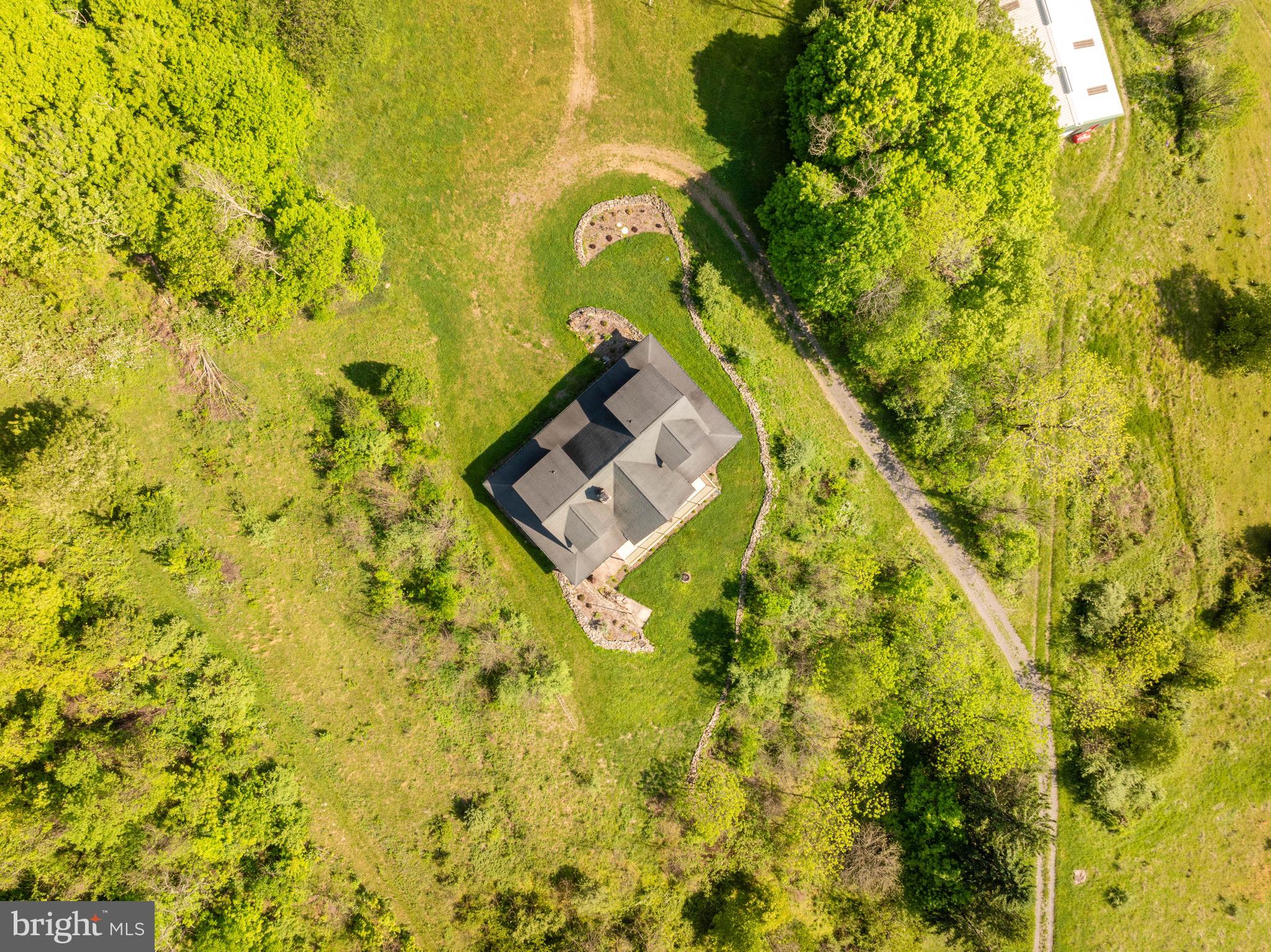 17051 Laurel Run Road Southwest Barton, MD 21521 - Photo 9 of 68