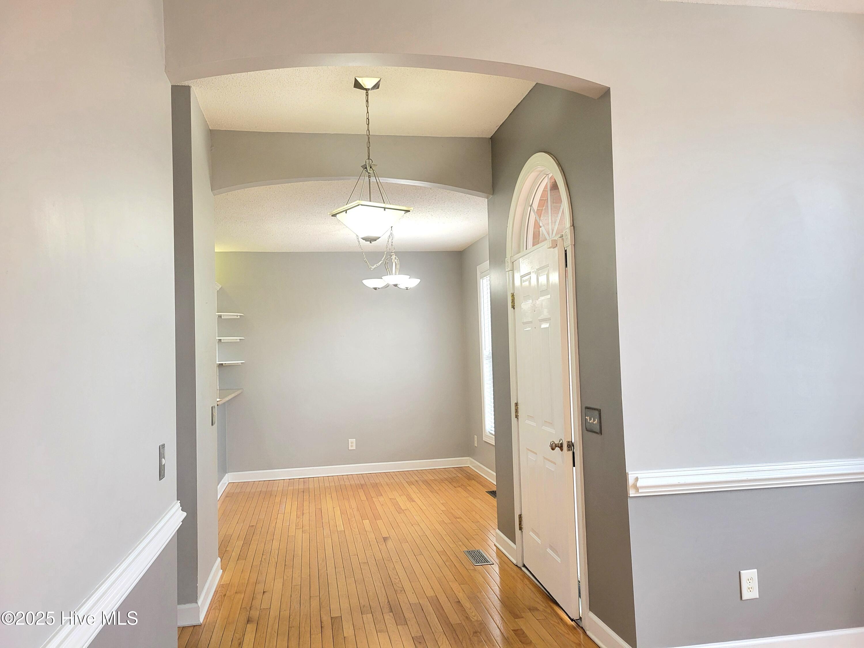 2 Beryl Lane Pinehurst, NC 28374 - Photo 5 of 53 20250324_161432