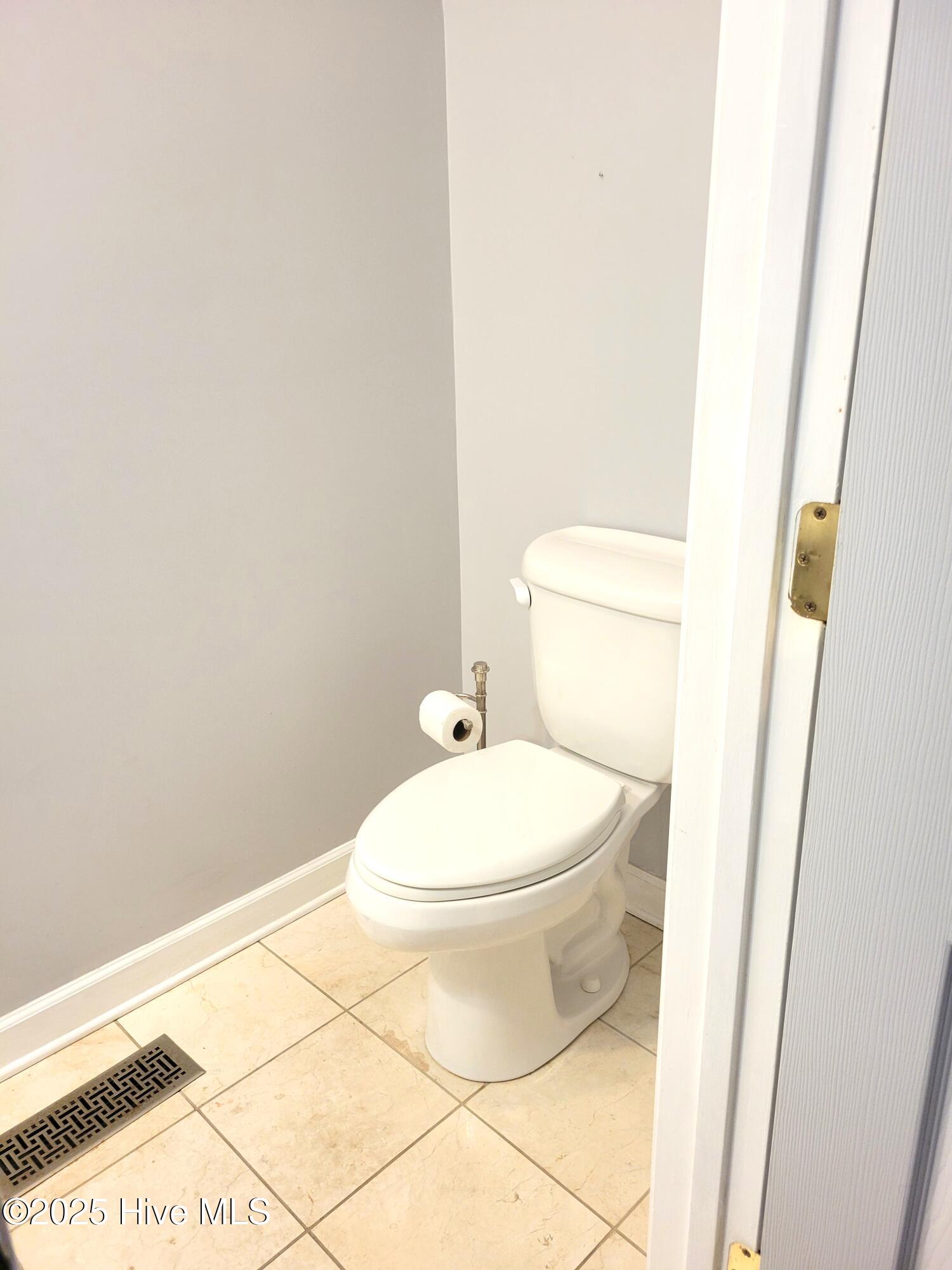 2 Beryl Lane Pinehurst, NC 28374 - Photo 9 of 53 20250324_161920