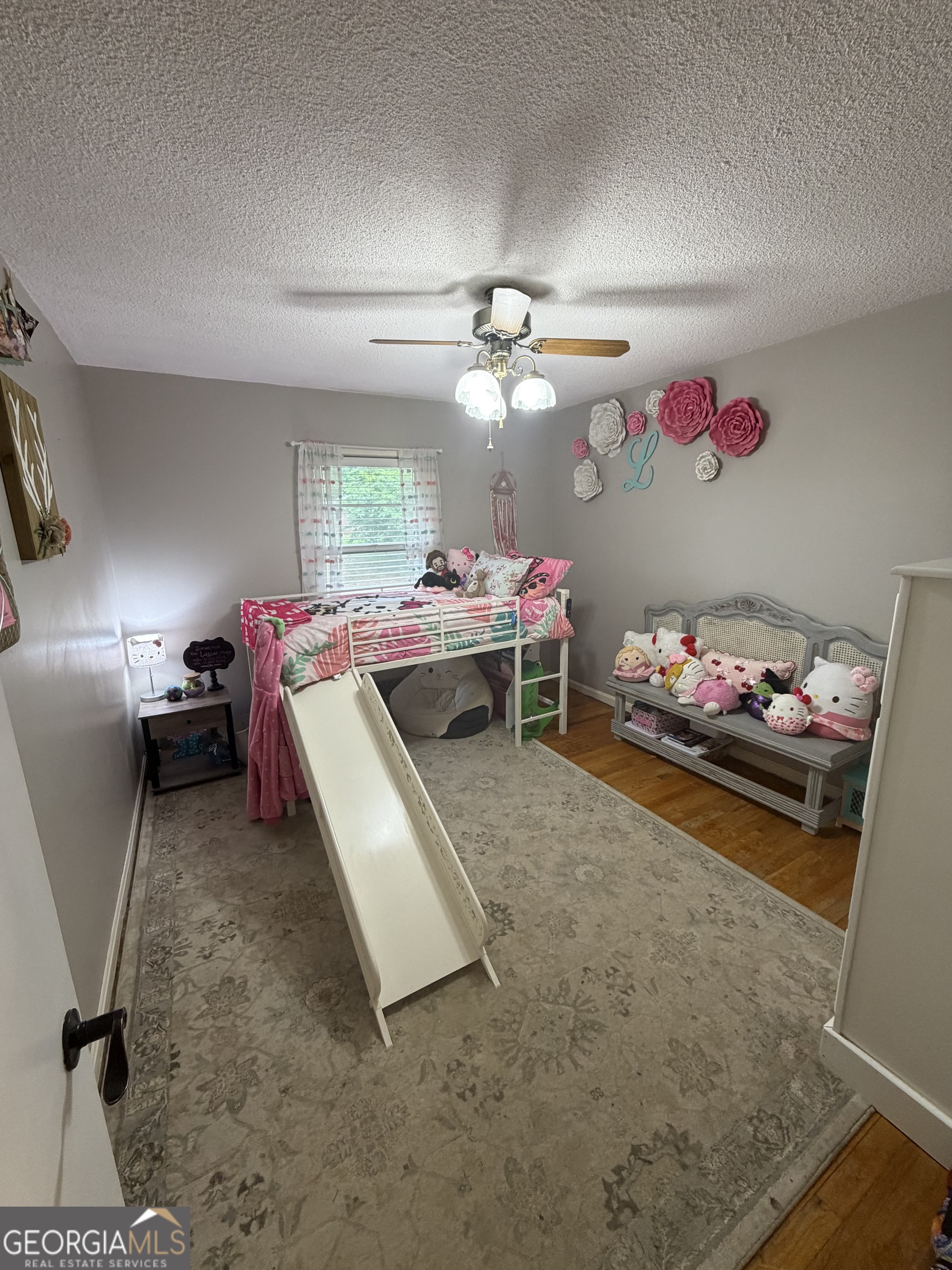 410 Ridgecrest Drive Elberton, GA 30635 - Photo 15 of 29 a room with furniture and a chandelier