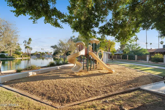 $900,000 | 2554 South Salida Del Sol, Mesa, AZ 85202