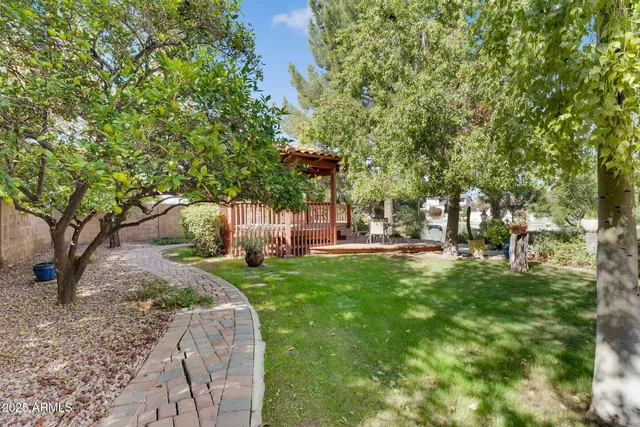 $900,000 | 2554 South Salida Del Sol, Mesa, AZ 85202