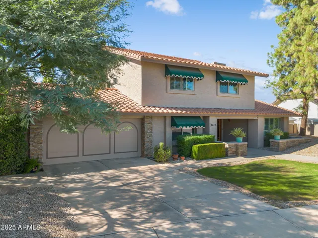 $900,000 | 2554 South Salida Del Sol, Mesa, AZ 85202