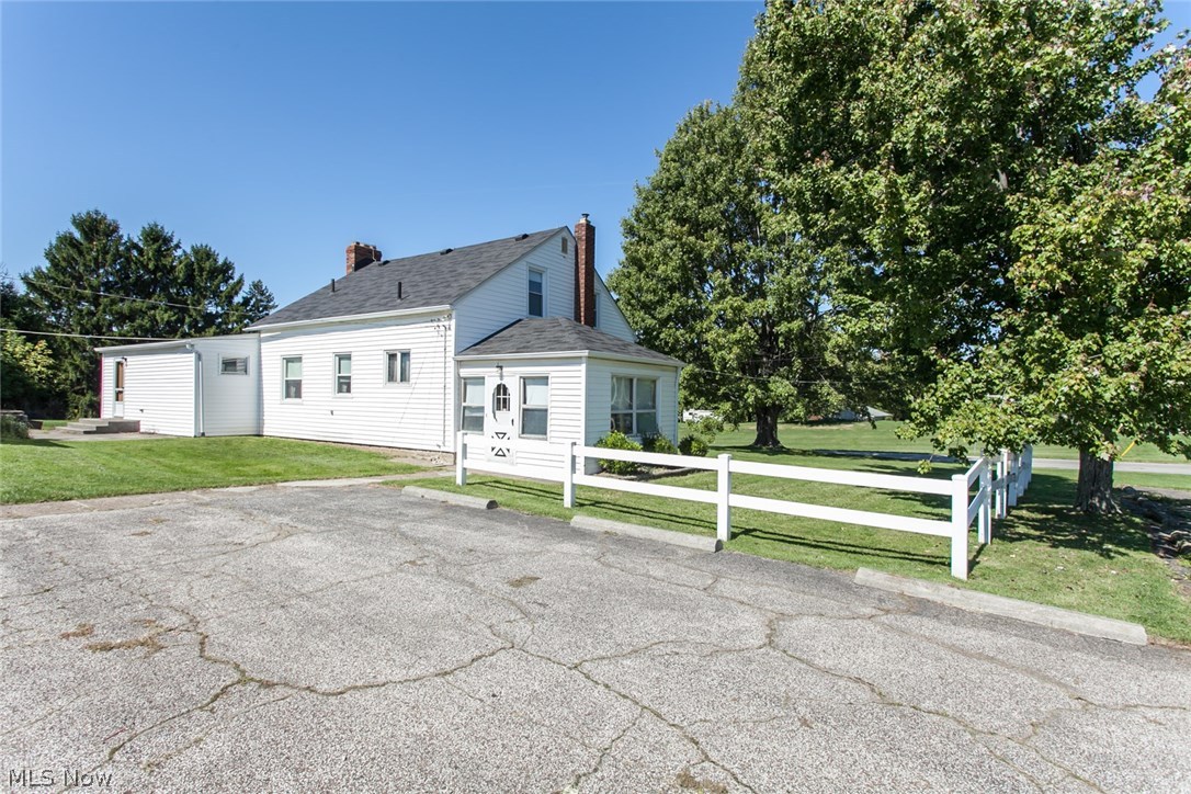 52323 Telegraph Road Amherst, OH 44001 - Photo 9 of 26 Gallery Image 9