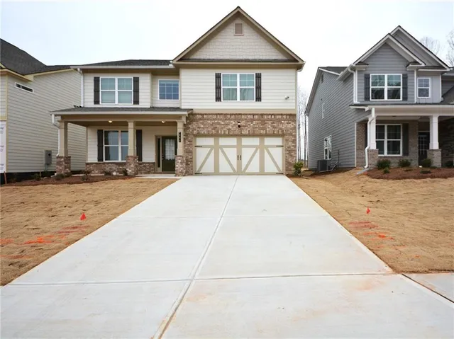 a front view of house with yard