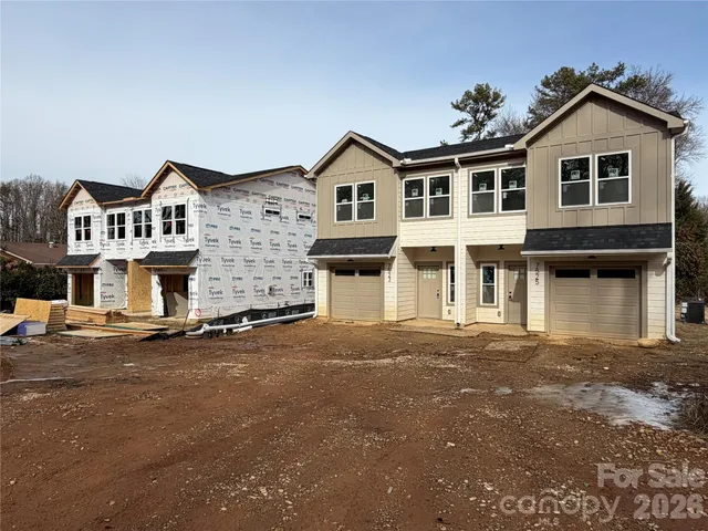 $1,260,000 | 7521 Lawyers Road, Charlotte, NC 28227