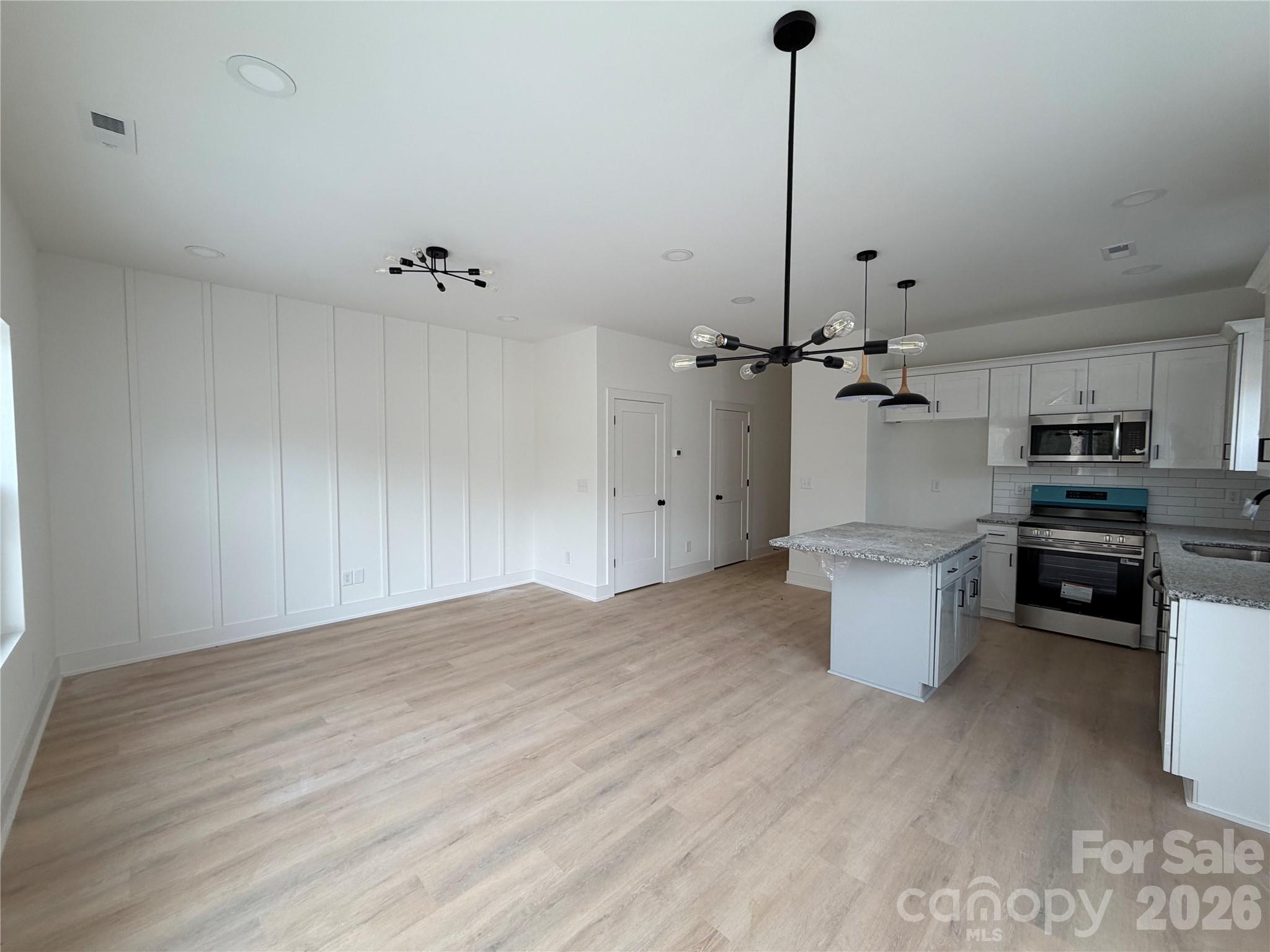 7521 Lawyers Road Charlotte, NC 28227 - Photo 5 of 22