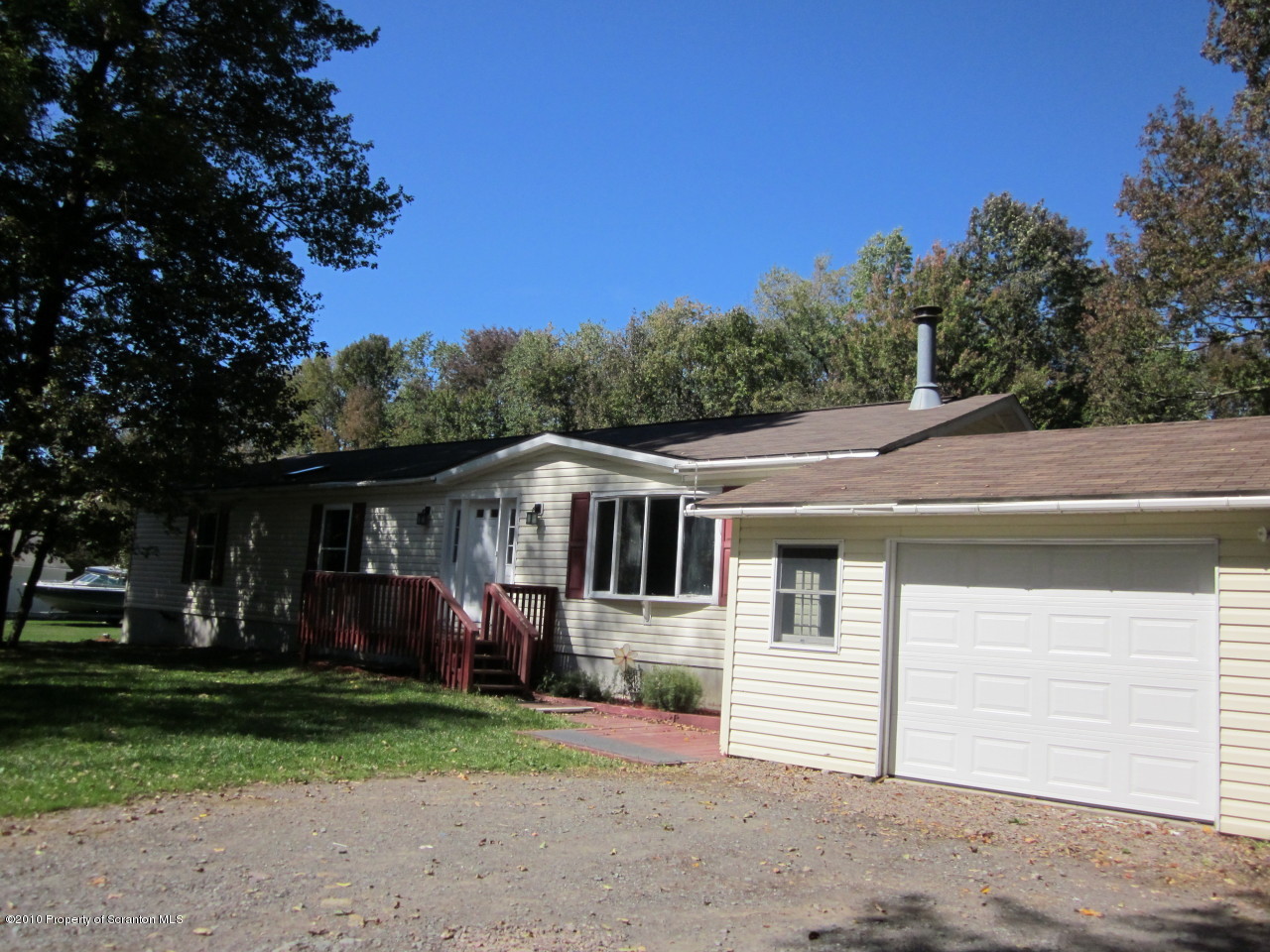 489 Jubilee Road Moscow, PA 18444 - Photo 3 of 48 Gallery Image 3