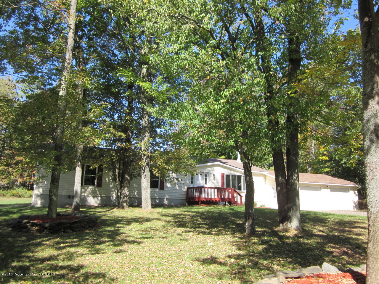 489 Jubilee Road Moscow, PA 18444 - Photo 5 of 48 Gallery Image 5