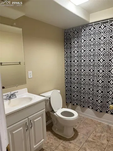 $469,900 | 5307 Belle Star Drive, Colorado Springs, CO 80922