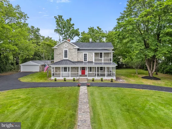 $675,000 | 105 East Washington Street, Remington, VA 22734