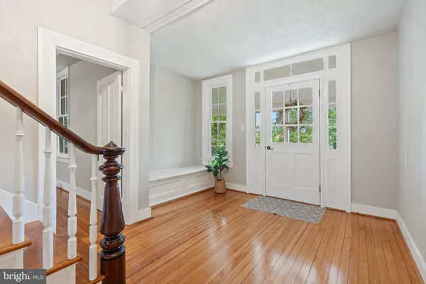 $675,000 | 105 East Washington Street, Remington, VA 22734