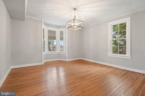 $675,000 | 105 East Washington Street, Remington, VA 22734