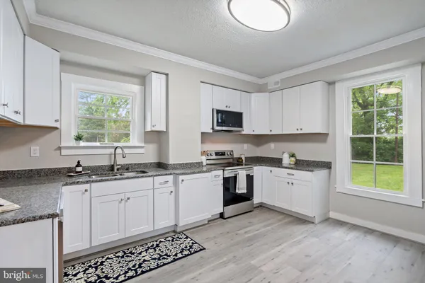 $675,000 | 105 East Washington Street, Remington, VA 22734