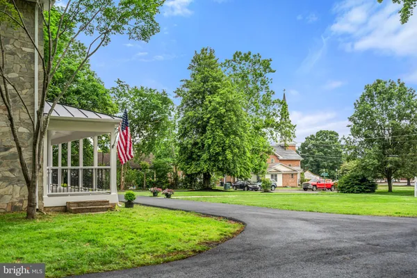 $675,000 | 105 East Washington Street, Remington, VA 22734