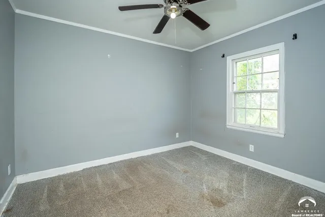 $137,800 | 3405 Southwest Huntoon Street, Topeka, KS 66604