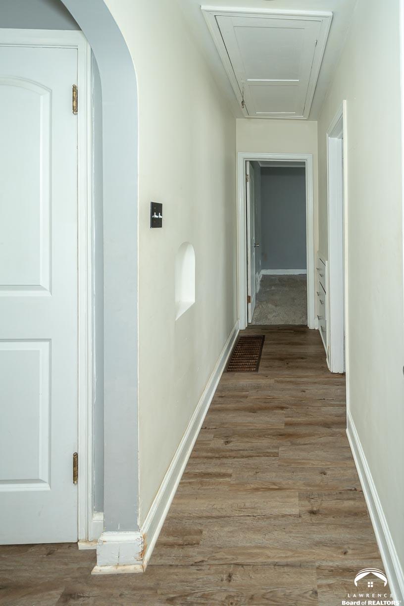 3405 Southwest Huntoon Street Topeka, KS 66604 - Photo 14 of 28