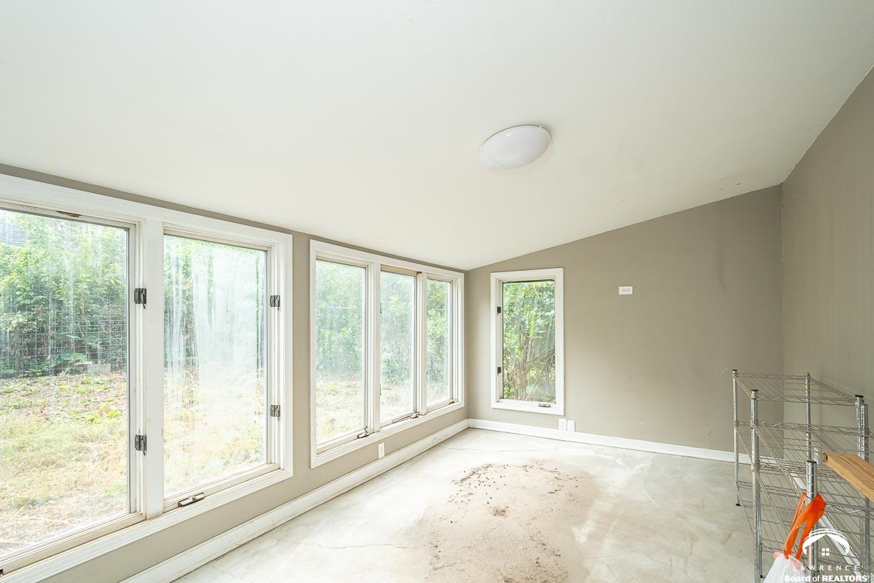 3405 Southwest Huntoon Street Topeka, KS 66604 - Photo 25 of 28