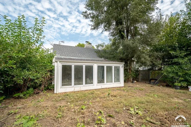 $137,800 | 3405 Southwest Huntoon Street, Topeka, KS 66604