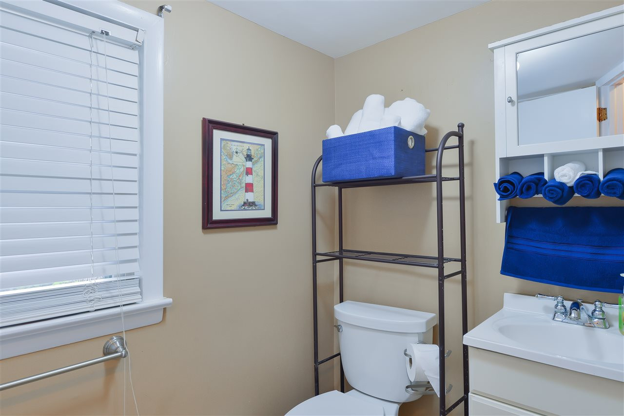 303 Glen Valley Road Raleigh, NC 27609 - Photo 17 of 24 Photo 17