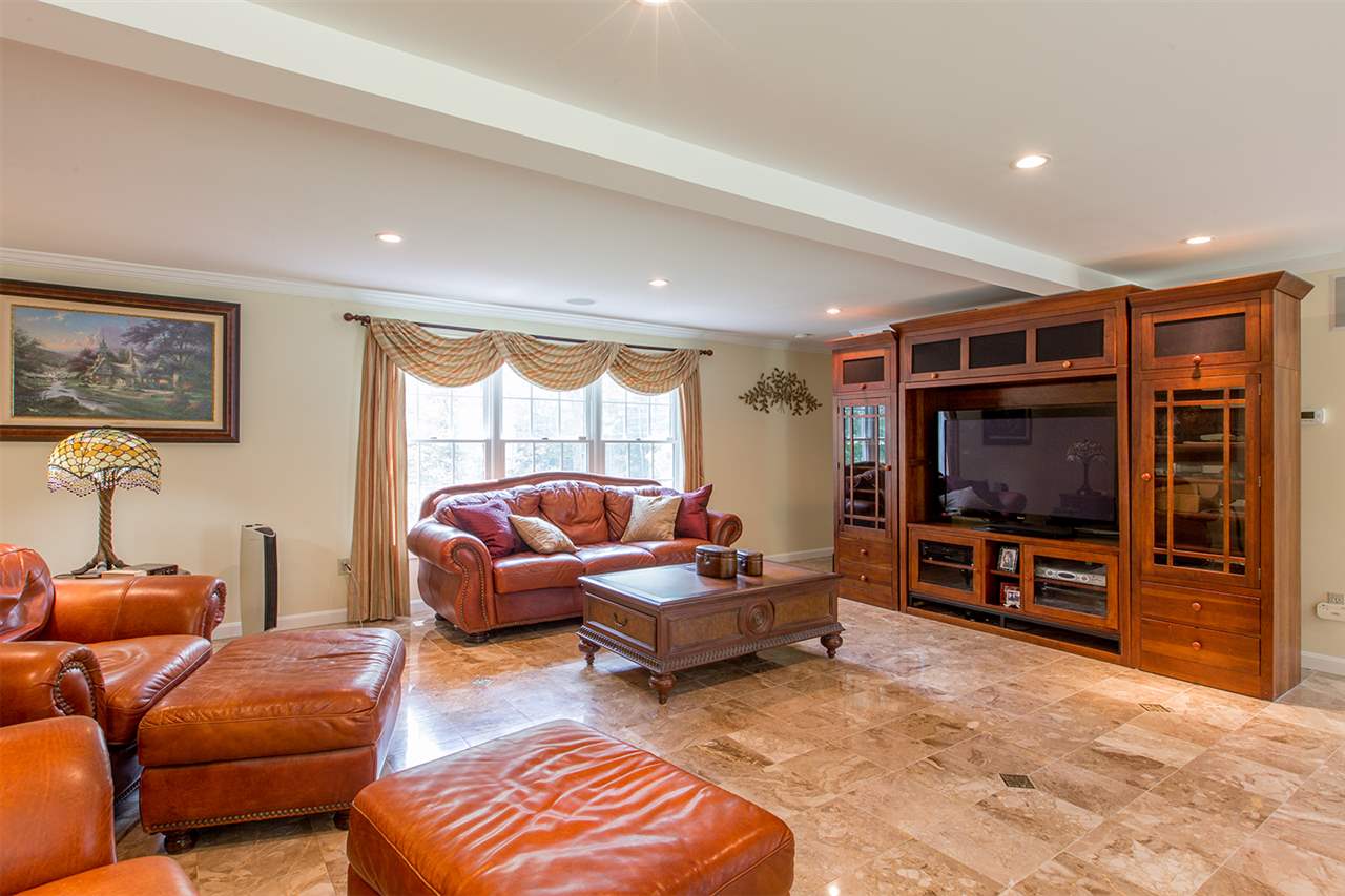 185 Crown Point Road Rochester, NH 03867 - Photo 20 of 38