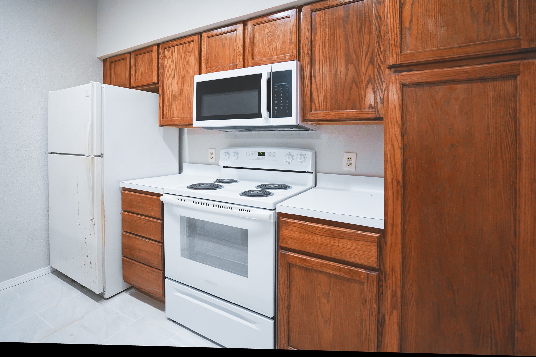 8055 Cambridge Street, Unit 17 Houston, TX 77054 - Photo 10 of 14