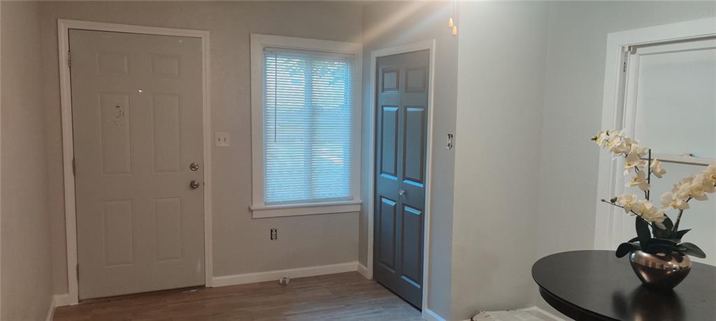 2412 Michigan Avenue Kansas City, MO 64127 - Photo 3 of 12