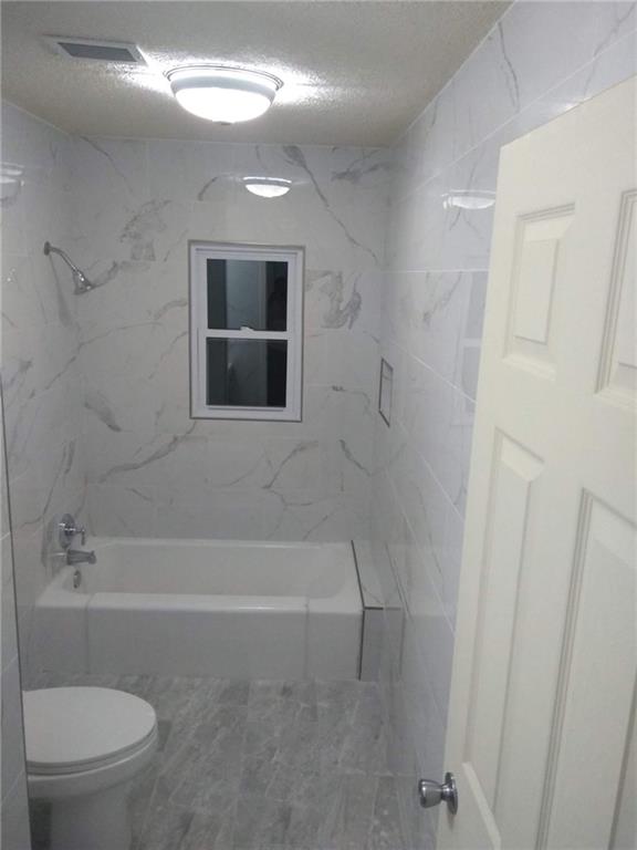 2412 Michigan Avenue Kansas City, MO 64127 - Photo 9 of 12