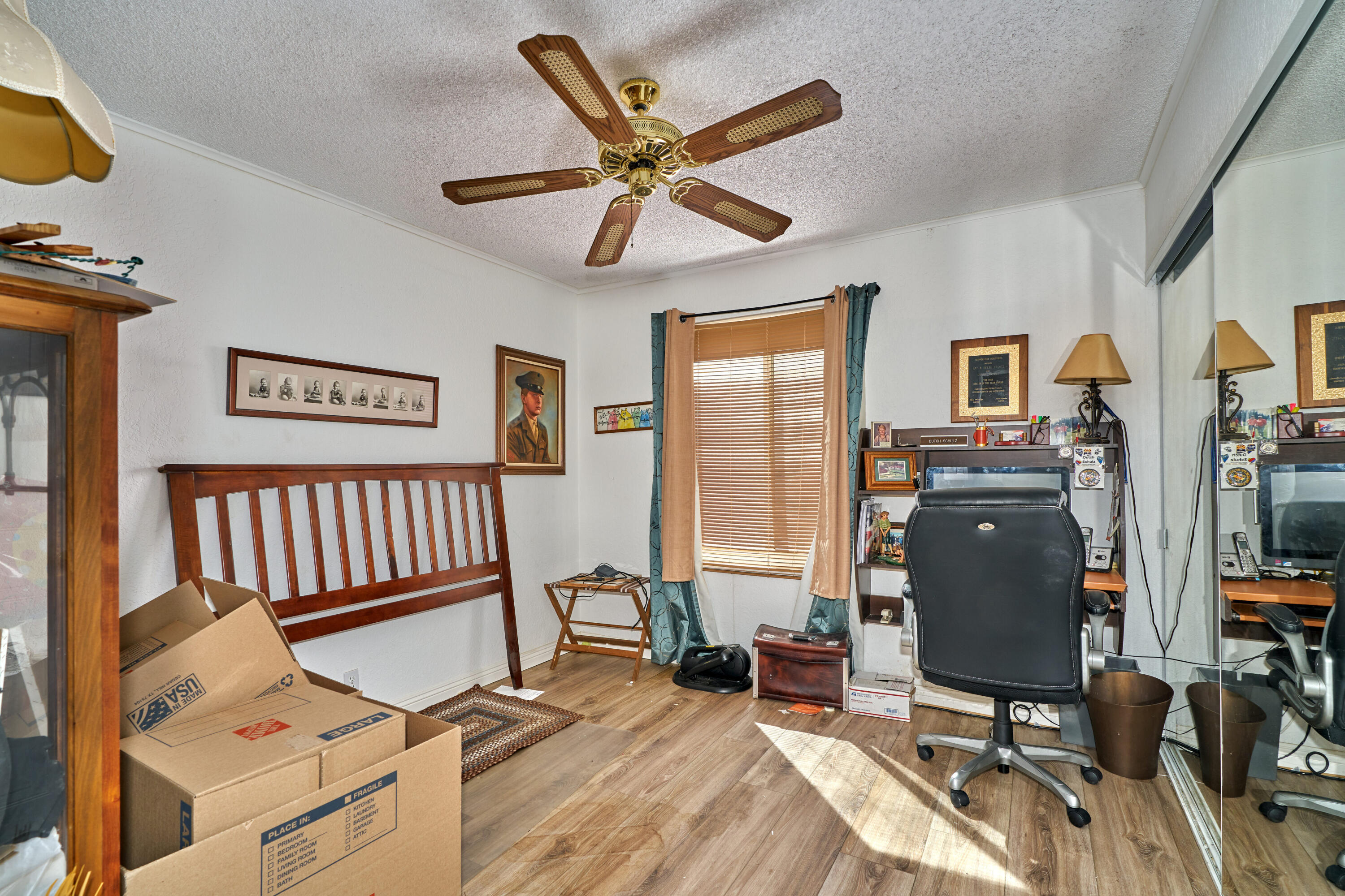 33537 Lisa Circle Thousand Palms, CA 92276 - Photo 16 of 35 a work room with furniture and a ceiling fan