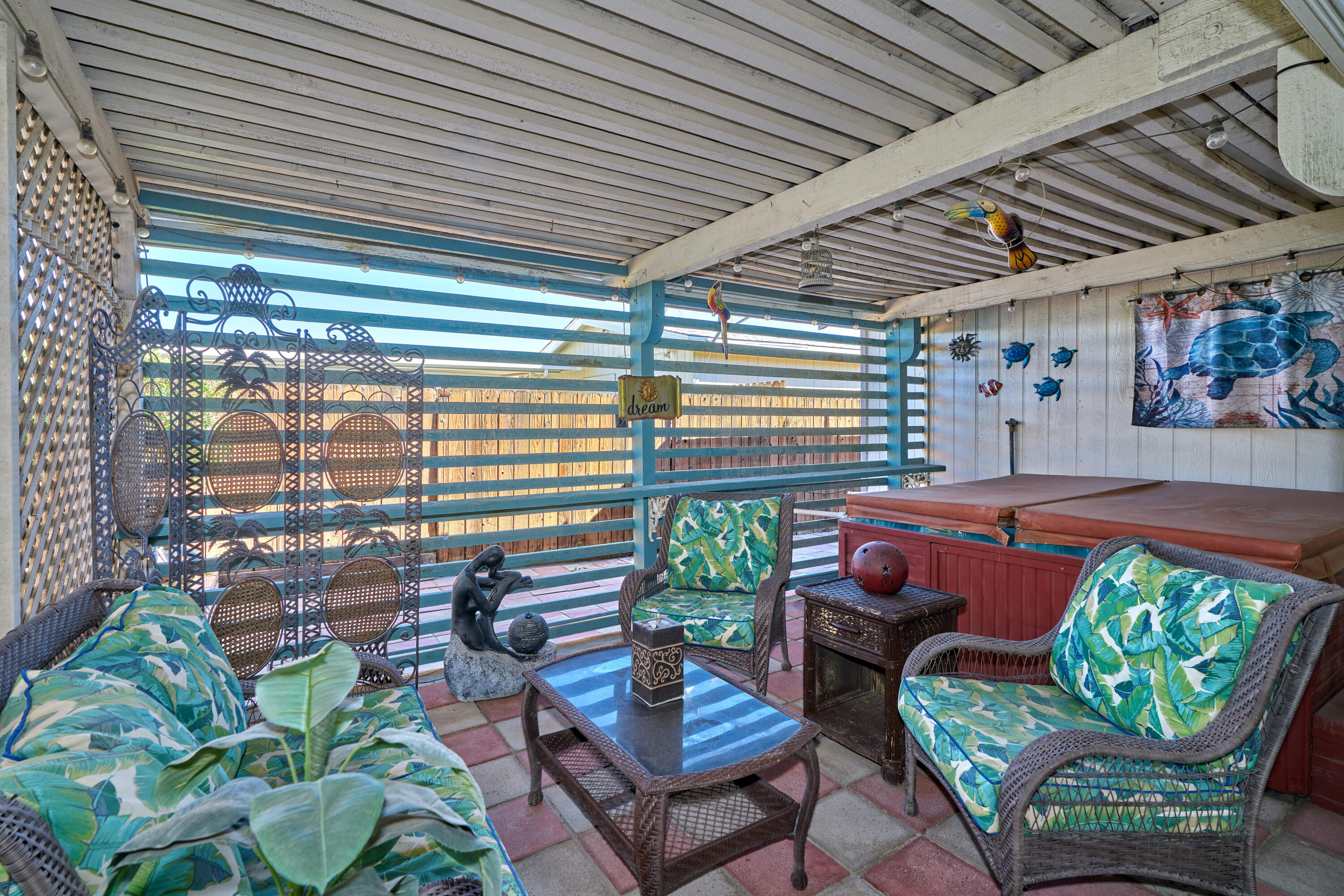 33537 Lisa Circle Thousand Palms, CA 92276 - Photo 20 of 35 a outdoor living space with patio furniture and a potted plant