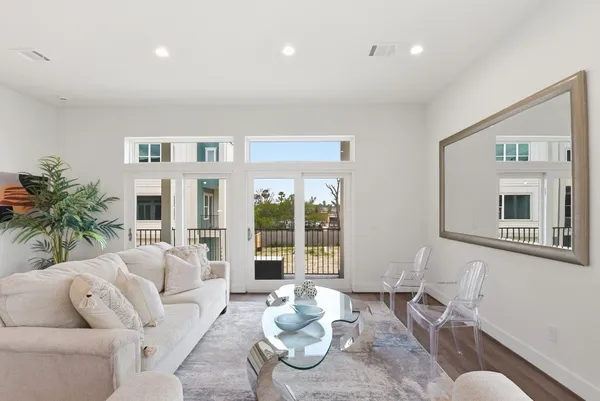 $450,000 | 7706 Earl Rudder Way, Houston, TX 77055