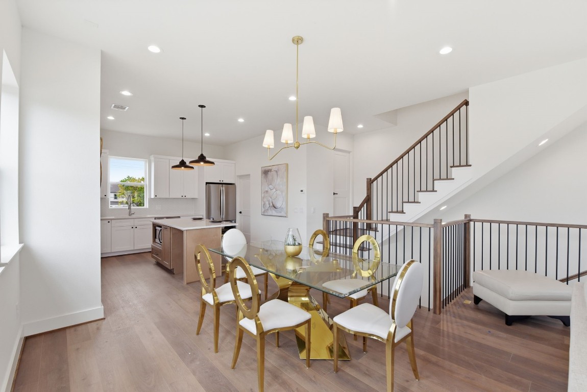 7706 Earl Rudder Way Houston, TX 77055 - Photo 13 of 45