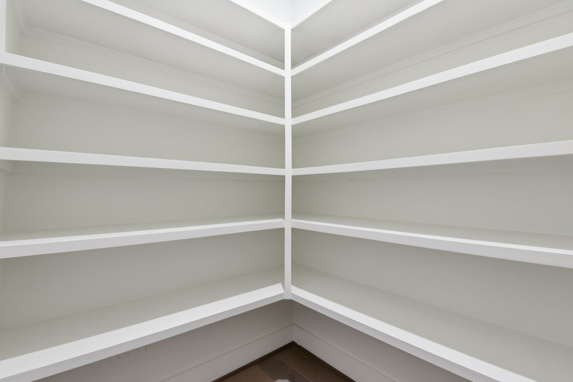 7706 Earl Rudder Way Houston, TX 77055 - Photo 20 of 45