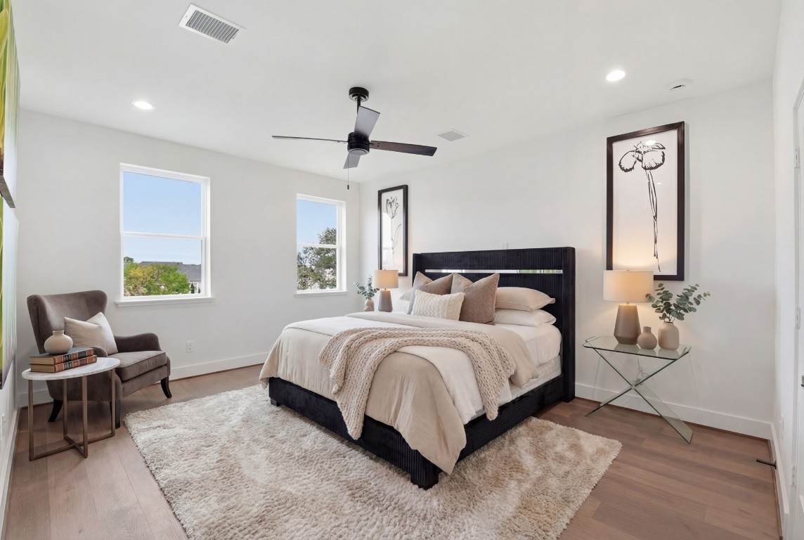 7706 Earl Rudder Way Houston, TX 77055 - Photo 25 of 45