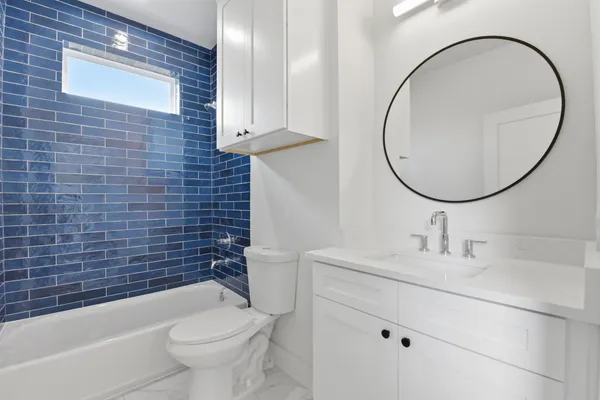 $450,000 | 7706 Earl Rudder Way, Houston, TX 77055