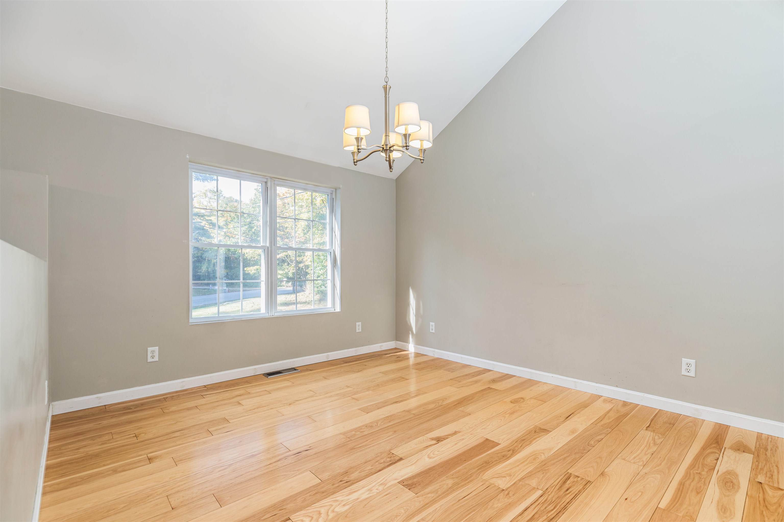 19 Dame Road Newmarket, NH 03857 - Photo 11 of 29 Gallery Image 11