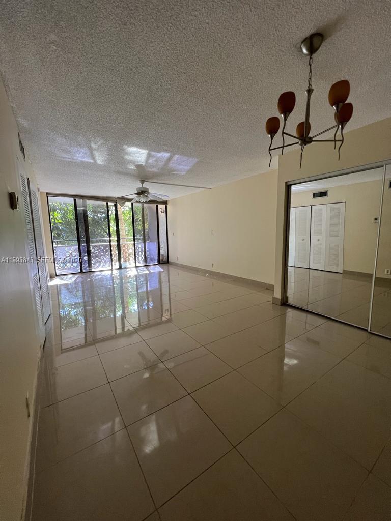 4222 Inverrary Boulevard, Unit 4217 Lauderhill, FL 33319 - Photo 6 of 13