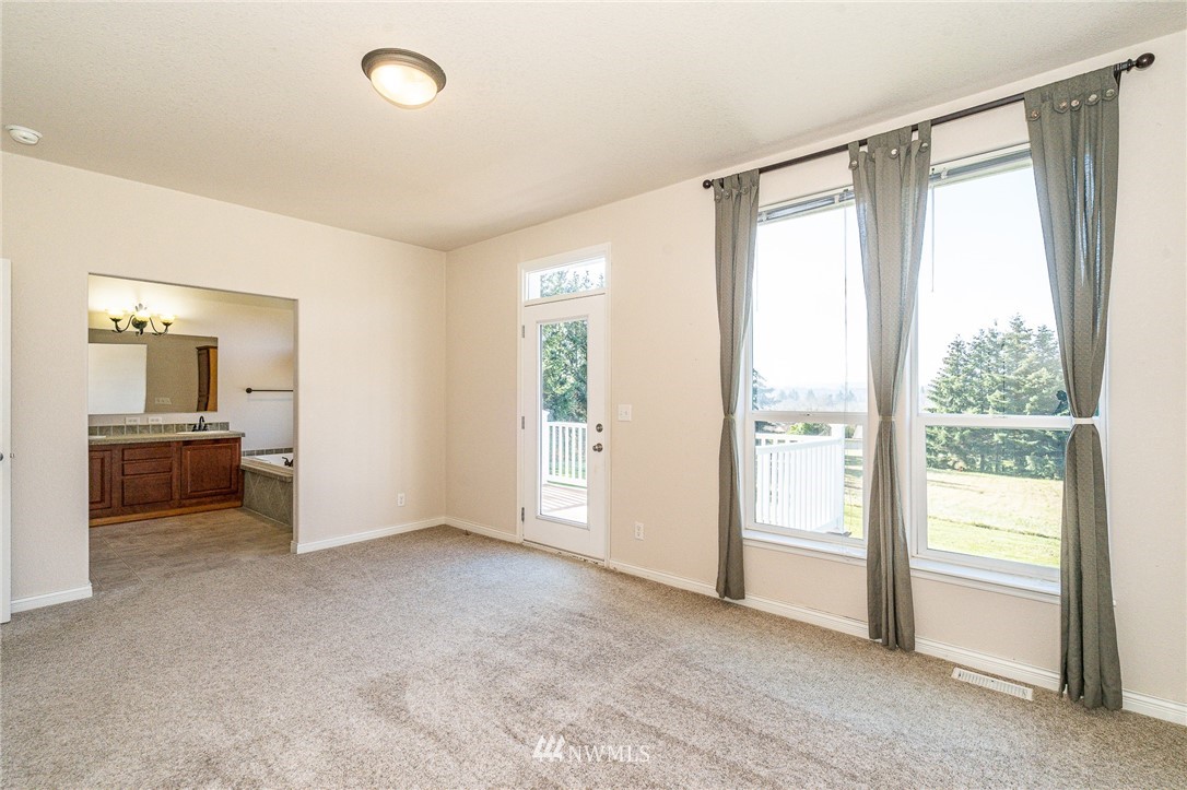 164 Wallace Road Chehalis, WA 98532 - Photo 22 of 40