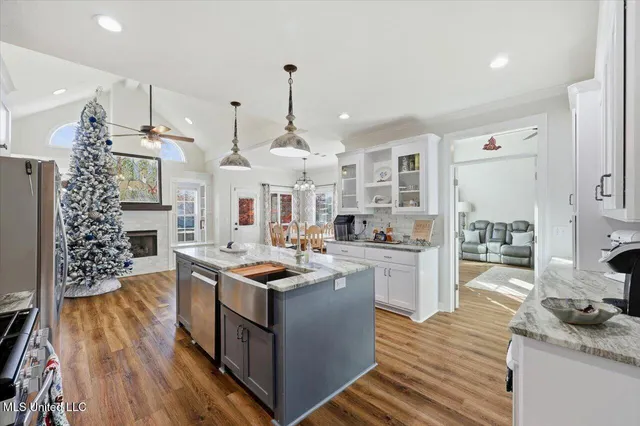 $355,000 | 513 Windsor Drive, Brandon, MS 39047