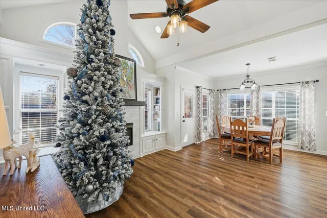 $355,000 | 513 Windsor Drive, Brandon, MS 39047